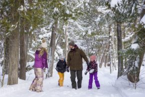 Sucrerie de la Montagne : promenade en famille - Cabane à Sucres au Québec