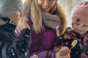 Temps des sucres en famille à la Sucrerie de la Montagne - Photo Tourisme Montérégie