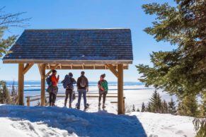 sentier-des-caps-charlevoix-quebec-le-mag