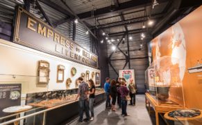 exposition-phare-pointe-au-pere-bas-saint-laurent-quebec-le-mag