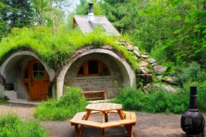 entre-cimes-et-racines-maison-hobbit-quebec-le-mag