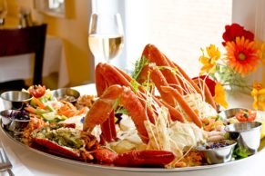 la-galouine-hebergement-restaurant-tadoussac-saguenay-lac-saint-jean-quebec-le-mag