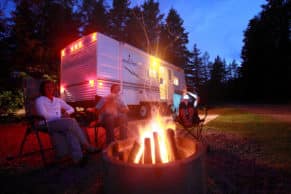 Camping Saguenay-Lac-Saint-Jean au Village Historique de Val-Jalbert