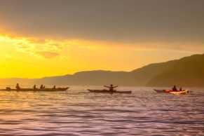 Kayak de mer dans le Fjord du Saguenay - Saguenay-Lac-Saint-Jean Québec - Fjord en Kayak
