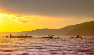 Kayak de mer dans le Fjord du Saguenay - Saguenay-Lac-Saint-Jean Québec - Fjord en Kayak