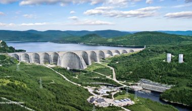 centrale-barrage-hydroelectrique-daniel-johnson-centrale-manic-5-quebec-le-mag