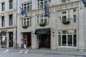 hotel-le-saint-sulpice-vieux-montreal-facade-hotel-quebec-le-mag