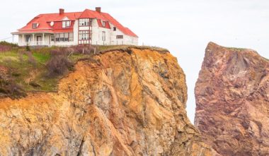 geoparc-mondial-unesco-de-perce-gaspesie-rocher-perce-quebec-le-mag