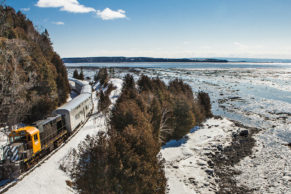 Train-de-Charlevoix-La-Massif-de-Charlevoix