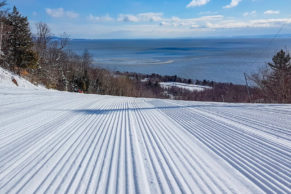 massif-de-charlevoix-hiver-piste-quebec-le-mag