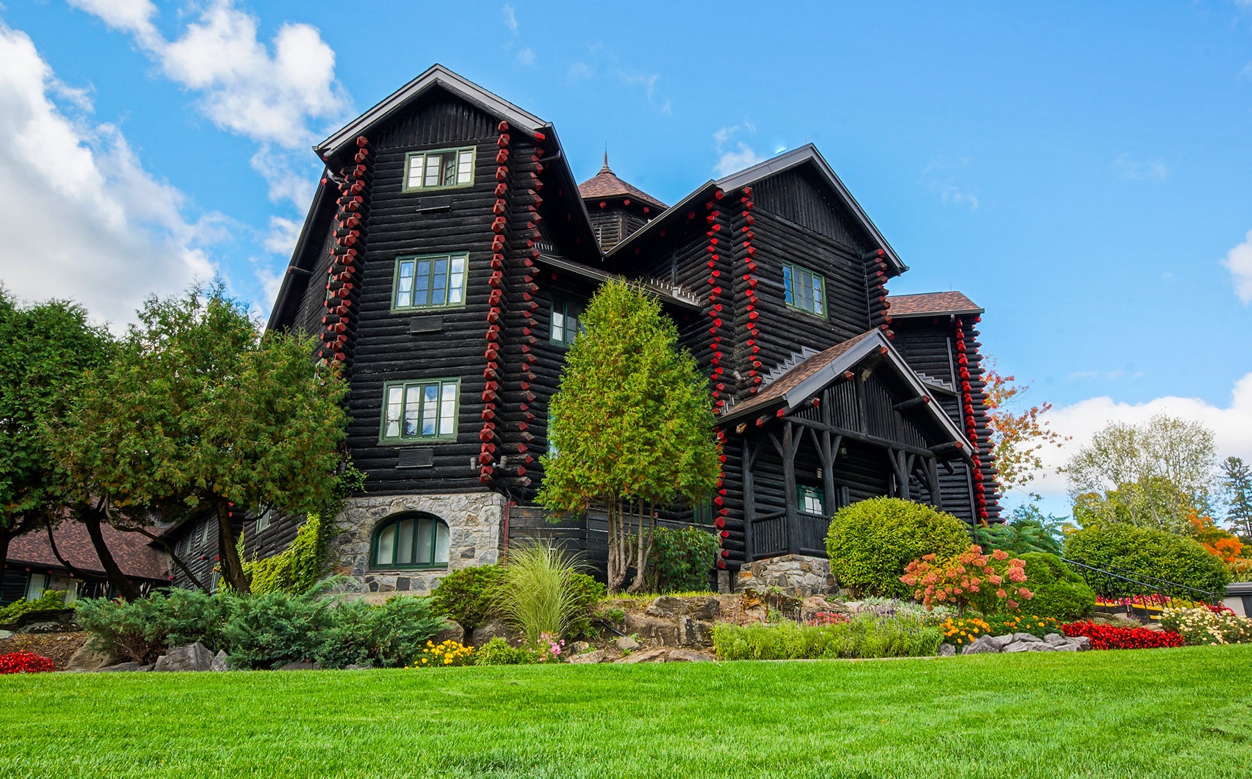 Fairmont Le Château Montebello - Tourisme Outaouais