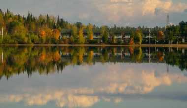 station-floribell-hebergement-vue-lac-quebec-le-mag