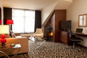 suite-executive-hotel-le-saint-sulpice-vieux-montreal-quebec-le-mag