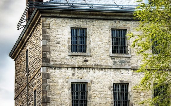 vieille-prison-trois-rivieres-facade-quebec-le-mag