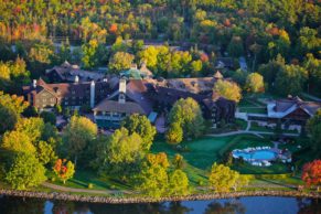 fairmont-chateau-montebello-vue-aerienne-quebec-le-mag