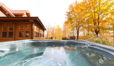Fiddler Lake Resort : chalets en bois rond au Québec dans les Laurentides