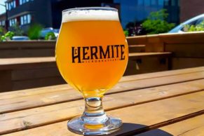 microbrasserie-hermite-victoriaville-biere-blonde-quebec-le-mag