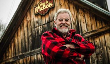 Portrait-Andre-Pollender-Cabane-du-Pic-Bois-quebec-le-mag