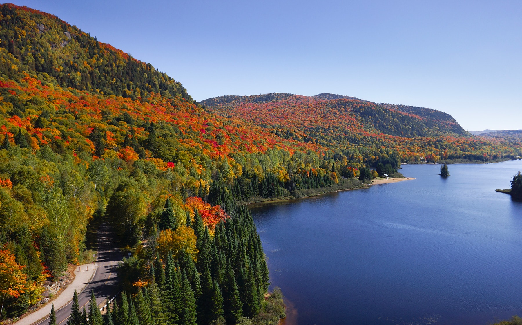 automne-tourisme-laurentides-quebec-le-mag