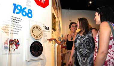 exposition-attache-ta-tuque-musee-pop-quebec-le-mag