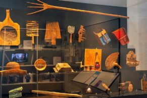 exposition-attache-ta-tuque-outils-musee-pop-quebec-le-mag