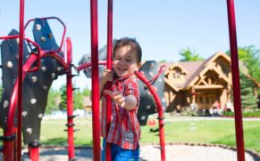 chalet-fiddler-lake-resort-laurentides-jeux-enfant-quebec-le-mag