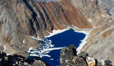 un-geant-aux-porte-du-grand-nord-eeyou-istchee-baie-james-coucher-de-soleil-quebec-le-mag