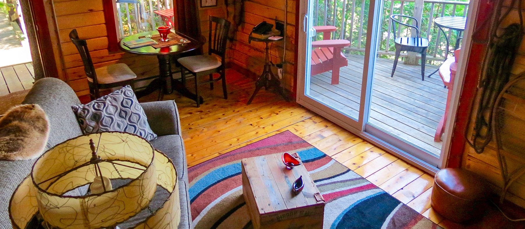 refuge-vieux-loup-de-mer-chalet-coup-de-coeur-salon-quebec-le-mag