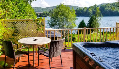 auberge-aux-nuits-de-reves-laurentides-terrasse-suite-james-bond-quebec-le-mag