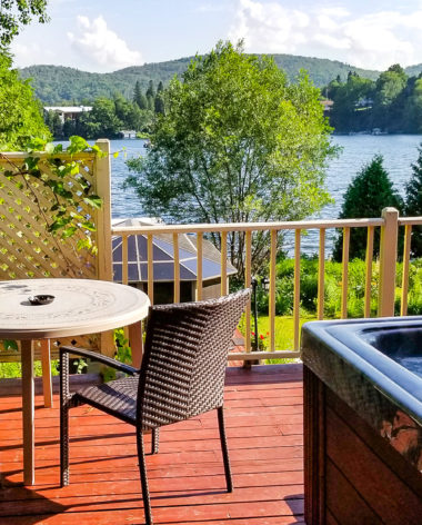 auberge-aux-nuits-de-reves-laurentides-terrasse-suite-james-bond-quebec-le-mag
