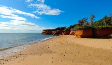 iles-de-la-madeleine-en-bus-quebec-le-mag