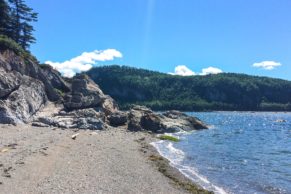 plage-parc-national-du-bic-bas-saint-laurent-quebec-le-mag