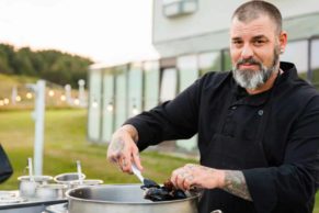 chef-cuisinier-chateau-madelinot-iles-de-la-madeleine-quebec-le-mag