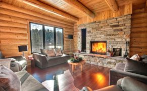 interieur-au-chalet-en-bois-rond-portneuf-quebec-le-mag