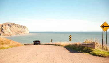 route-chateau-madelinot-iles-de-la-madeleine-quebec-le-mag