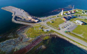 vue-aerienne-site-maritime-de-la-pointe-au-pere-quebec-le-mag