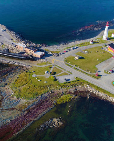 vue-aerienne-site-maritime-de-la-pointe-au-pere-quebec-le-mag