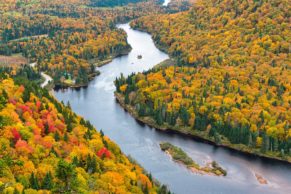 parc-national-de-la-jacques-cartier-automne-quebec-le-mag