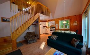 chalet-domaine-des-dunes-camping-chalet-tadoussac-quebec-le-mag