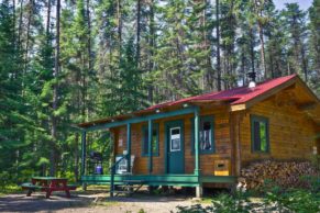 chalet-ete-pourvoirie-du-lac-oscar-haute-mauricie-quebec-le-mag