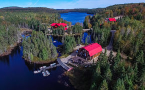 pourvoirie-saint-zenon-vue-aerienne-quebec-le-mag