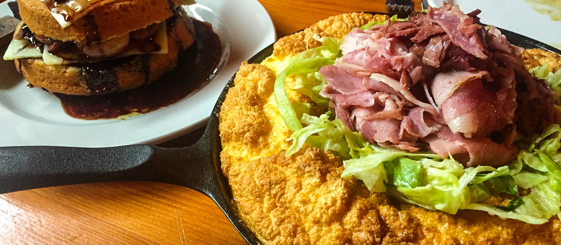 au-pied-de-cochon-cabane-a-sucre-quebec-le-mag