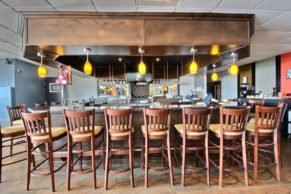 bistrot-bar-hotel-chateau-roberval-saguenay-lac-saint-jean-quebec-le-mag