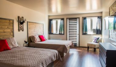 chalet-auberge-eva-lac-bouchette-saguenay-lac-saint-jean-quebec-le-mag