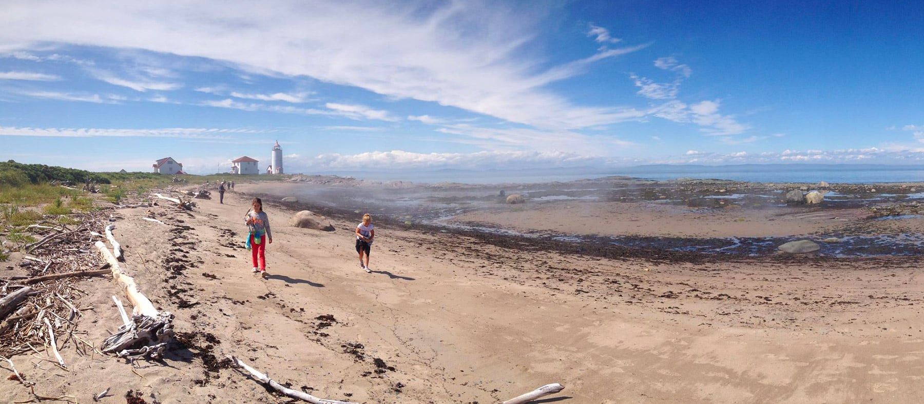 la-greve-ile-verte-quebec-le-mag