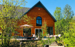 mon-adresse-a-louer-chalet-terrasse-ete-saguenay-lac-saint-jean-quebec-le-mag