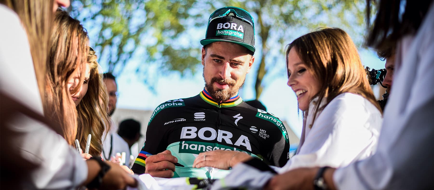 seance-autographe-grands-prix-cycliste-quebec-et-montreal-quebec-le-mag