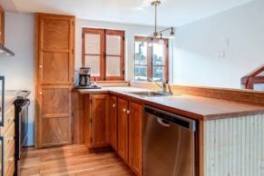 cuisine-equipee-loft-vallier-loft-vieux-quebec-hébergement-quebec-le-mag