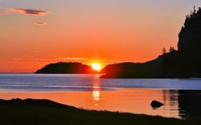 levee-de-soleil-vieux-loup-de-mer-bic-chalet-quebec-le-mag