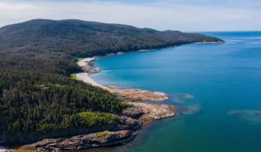 vue-aerienne-archipel-sept-iles-cote-nord-quebec-le-mag
